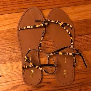 Summer Snake Print Size 9/ Eur 40